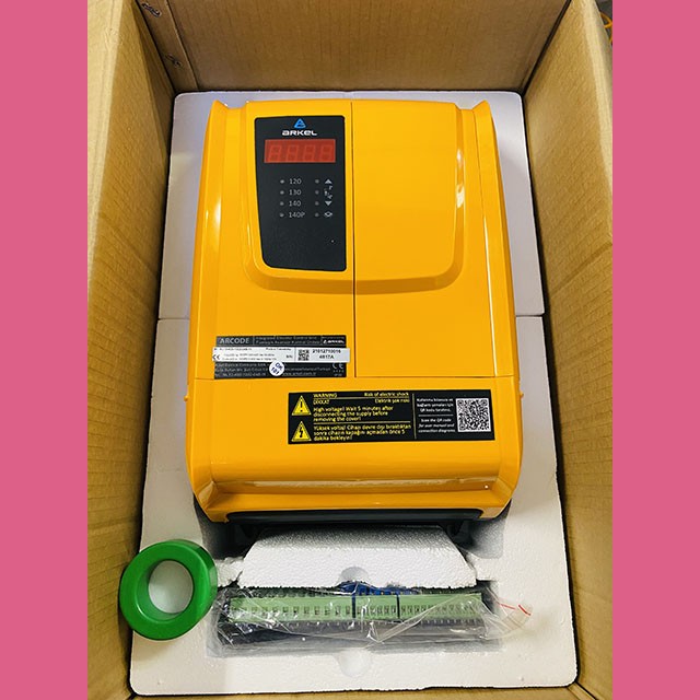 Частотный преобразователь 7,5kW 17A 4B17A 1002348 Arcode Arkel